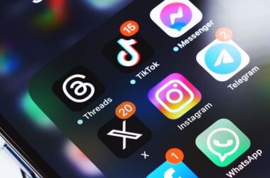 UK Set to Ban Social Media for Under-16s